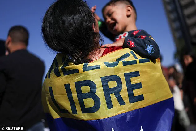 U.S. Nighttime Operation Captures Maduro, Rekindling Debates on Foreign Policy Intervention