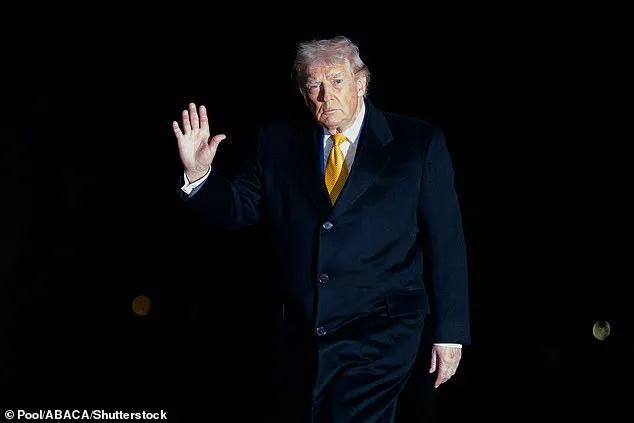 NATO on Brink as Trump's Greenland Ambitions Draw Unlikely UK-Denmark Alliance, Warns Starmer