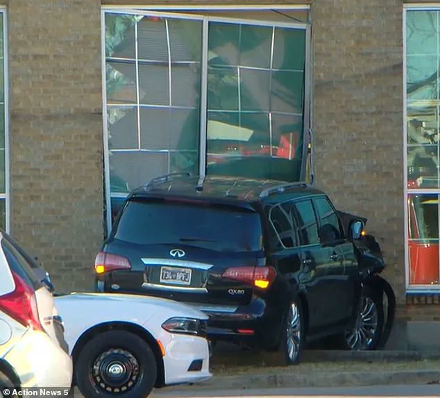Breaking: Memphis High School in Chaos After Car Crashes Through Cafeteria Wall – Driver Swerved to Avoid Collision