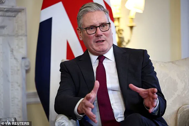 Trump's Tariff Threat to NATO Allies Over Greenland Sparks Sharp International Criticism