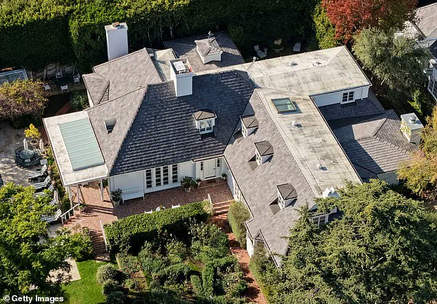 Shocking Hollywood Murders: Prominent Director Rob Reiner and Wife Found Dead, Son Arrested in Brentwood