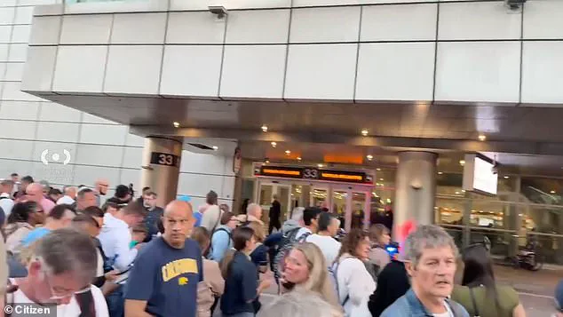 Miami Airport Evacuation Adds Chaos as Winter Storm Fern Disrupts Travel