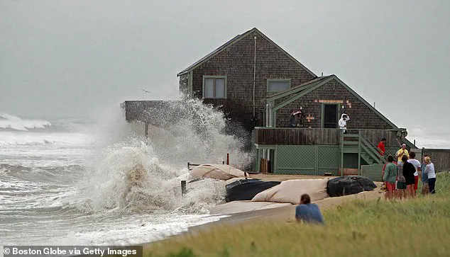 Nantucket's Coastal War: Erosion Threatens $3M Homes as Wealthiest Clash Over Beach Preservation