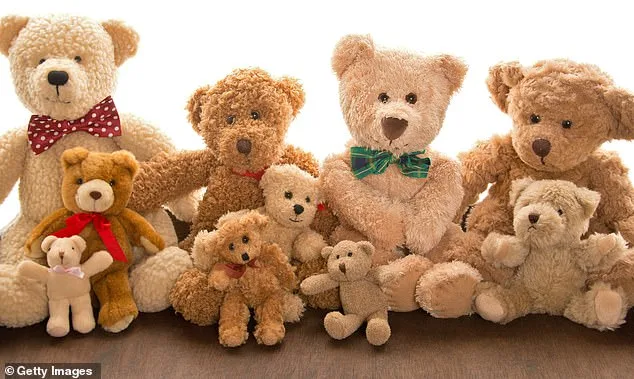 Andrew Mountbatten-Windsor's New Home Has No Room for Teddy Bears Amid Epstein Scandal and Calls for Investigation