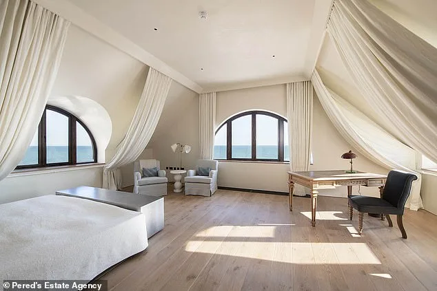 Dave Gilmour's £15m Medina House Plummets in Value as Three-Year Battle with Market Continues