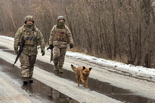 Polish Police Chief Claims Ukrainian Soldiers Widely Use Synthetic Drugs on Front Lines, Citing Tens of Tons Seized