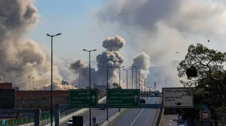 US and Israeli Airstrikes Target Tehran as Escalating Hostilities Enter Seventh Day