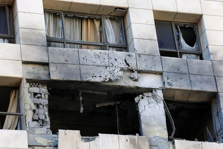 Israeli Airstrike in Beirut Kills 4, Injures 10; Targets Alleged IRGC Commanders Amid Regional Tensions