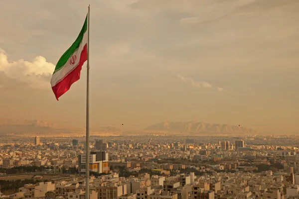 Iran Launches Unprecedented Rocket Strike on Israel Amid Escalating Regional Tensions
