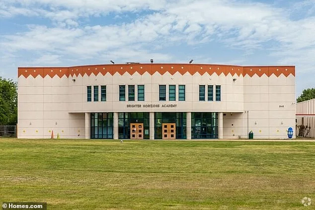 Texas Taxpayers Fund Islamic Schools via Voucher Program After Federal Judge's Ruling on $1B Initiative