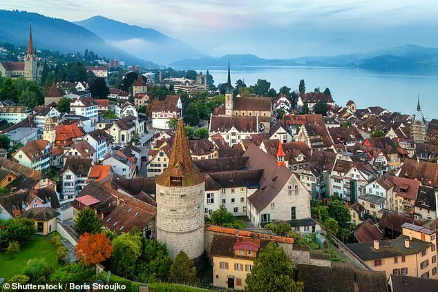 Ultra-Rich Expats Flee Dubai for Zug as War in Middle East Sparks Exodus to Swiss Safe Haven