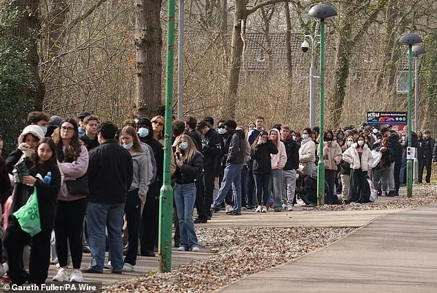 Record A&E Attendances: UK Healthcare System Under Pressure