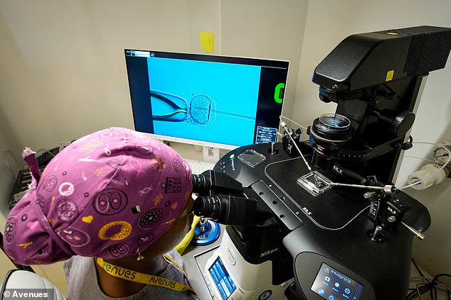 London AI Clinic Helps Infertility Sufferers Achieve Parenthood