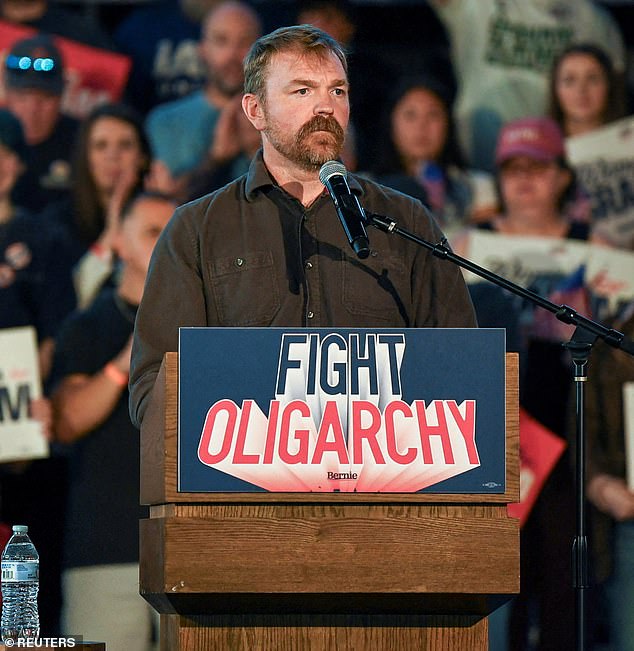 Maine Senate candidate faces fallout after wife reveals explicit texts sent to dozen women.